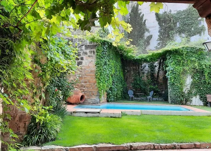 Apartamentos Turisticos El Losal