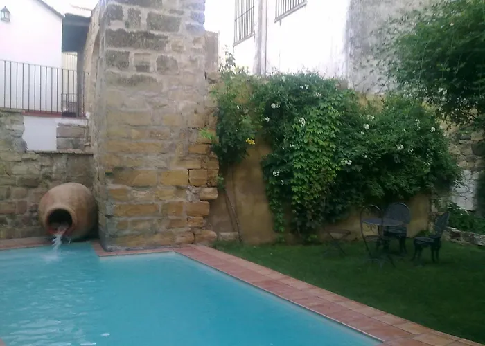 Apartamentos Turisticos El Losal